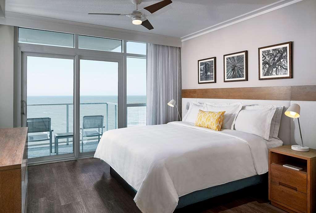 Hilton Grand Vacations Club Ocean Enclave Мертл-Біч Номер фото